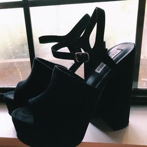 Steve Madden platform heels